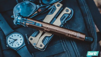 能玩又实用的防身装备 弘安保罗暗金版锋芒机械陀螺甩棍使用感受